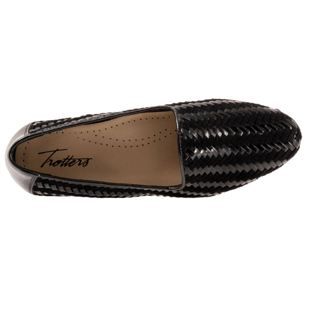 Trotters Liz III Slip-On Black/Black Patent (Women's) 9 Trotters Liz III Slip-On Black/Black Patent (Women's) - Image 7