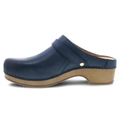 Dansko Berry Navy Leather Clog (Women's) -Marlou Shoes Sales Shop Untitleddesign 4 25101e23 25b3 488e ac60 80033ce8c359