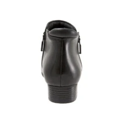 Trotters Major Black Leather (Women's) 13 Trotters Major Black Leather (Women's) -Marlou Shoes Sales Shop black 5 4b6f5b56 7265 4e3d 92f4 345c84ead702