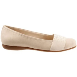 Trotters Samantha Nude Micro (Women's) -Marlou Shoes Sales Shop nude 3 261286e0 b420 4de1 9ee8 66b06610408d